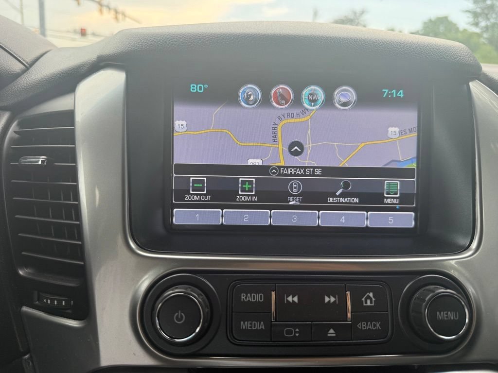 Used 2018 Chevrolet Suburban LT AWD/4WD image 22