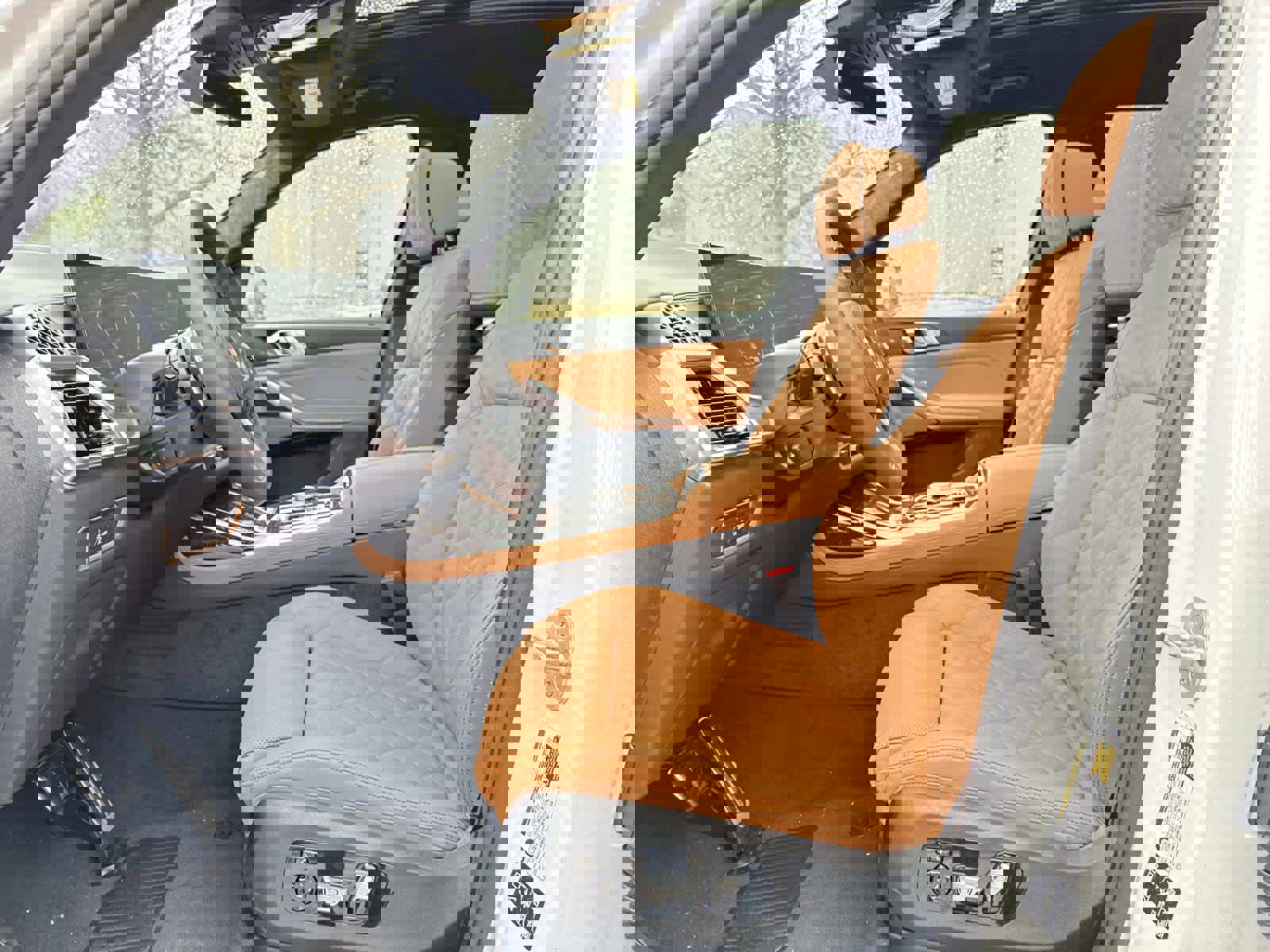 New 2026 BMW X7 xDrive40i w/ M Sport Package image 14