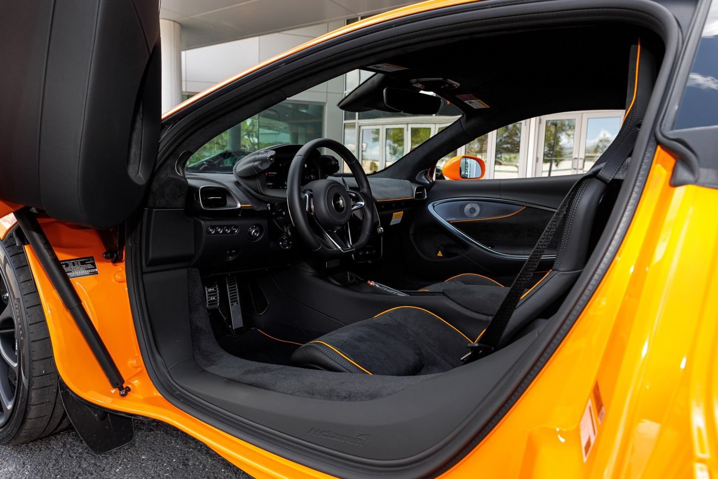 New 2026 McLaren Artura RWD image 43