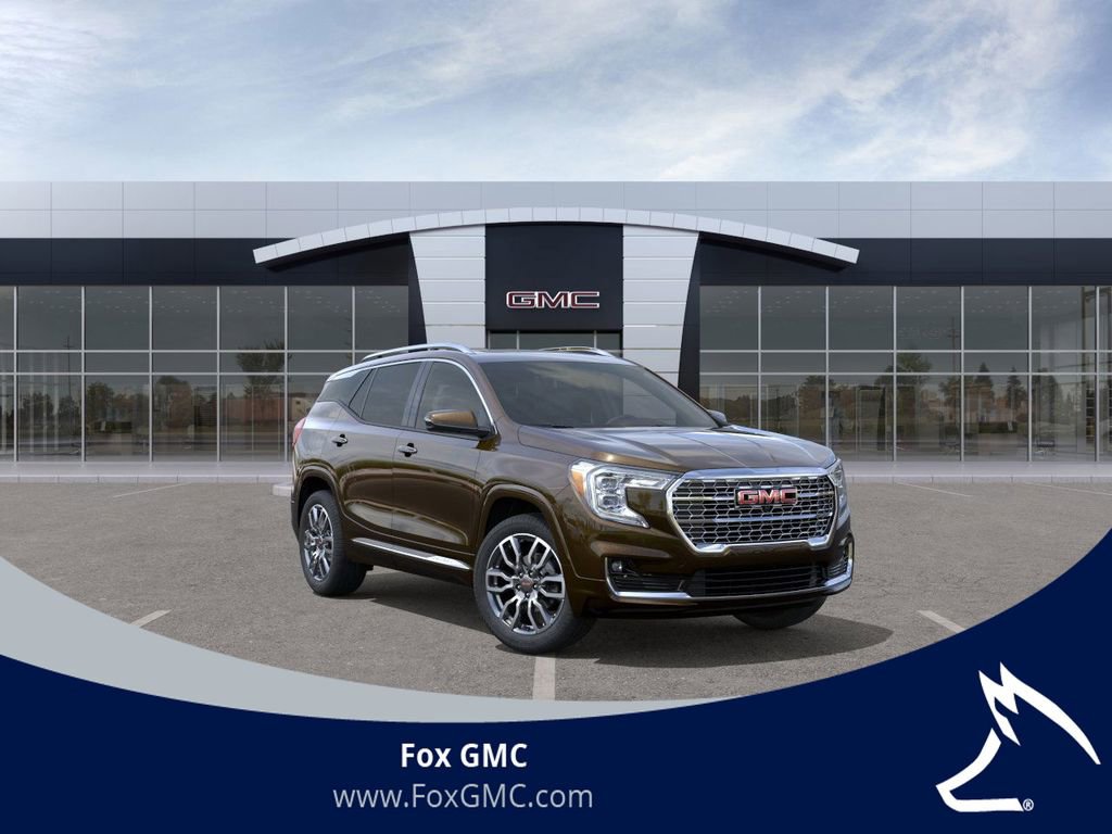 Used 2024 GMC Terrain Denali w/ Denali Premium Package image 1
