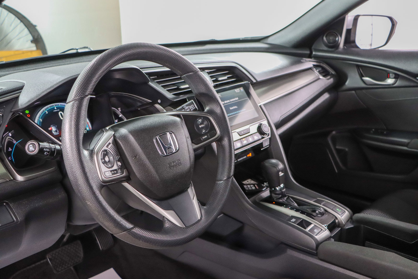Used 2018 Honda Civic EX image 23