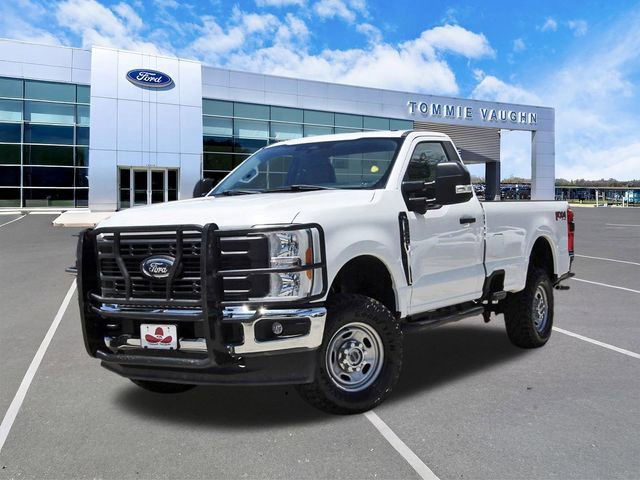 Used 2023 Ford F250 XL w/ 360-Degree Camera Package AWD/4WD image 1
