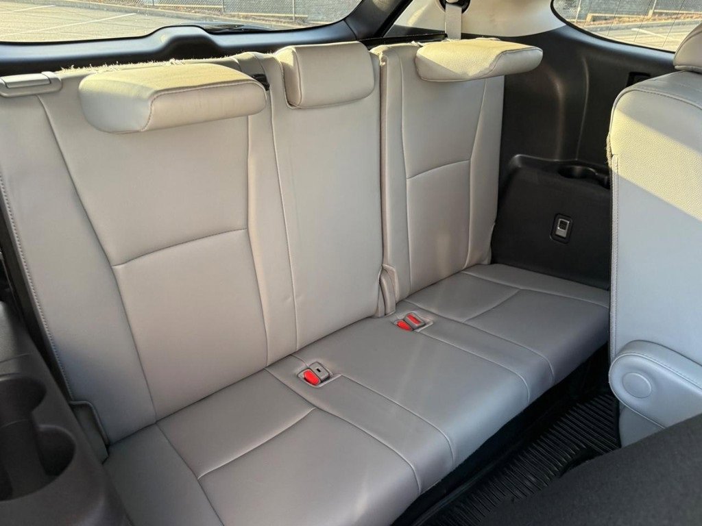 Certified 2025 Toyota Highlander Platinum image 13