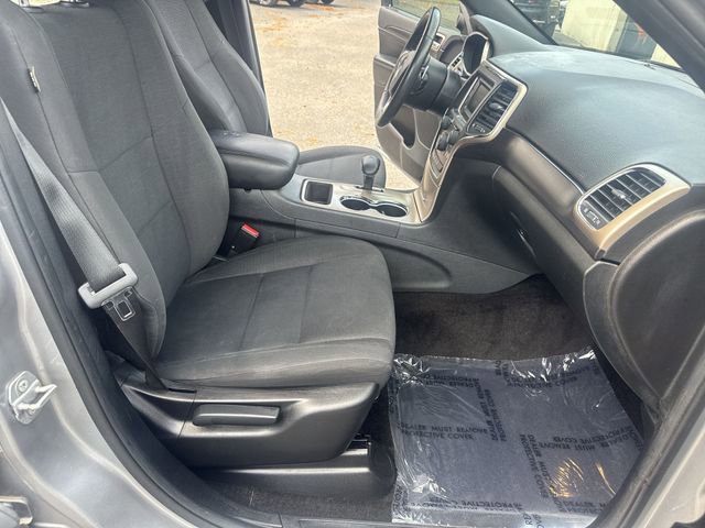 Used 2015 Jeep Grand Cherokee Laredo w/ Quick Order Package 23E image 10