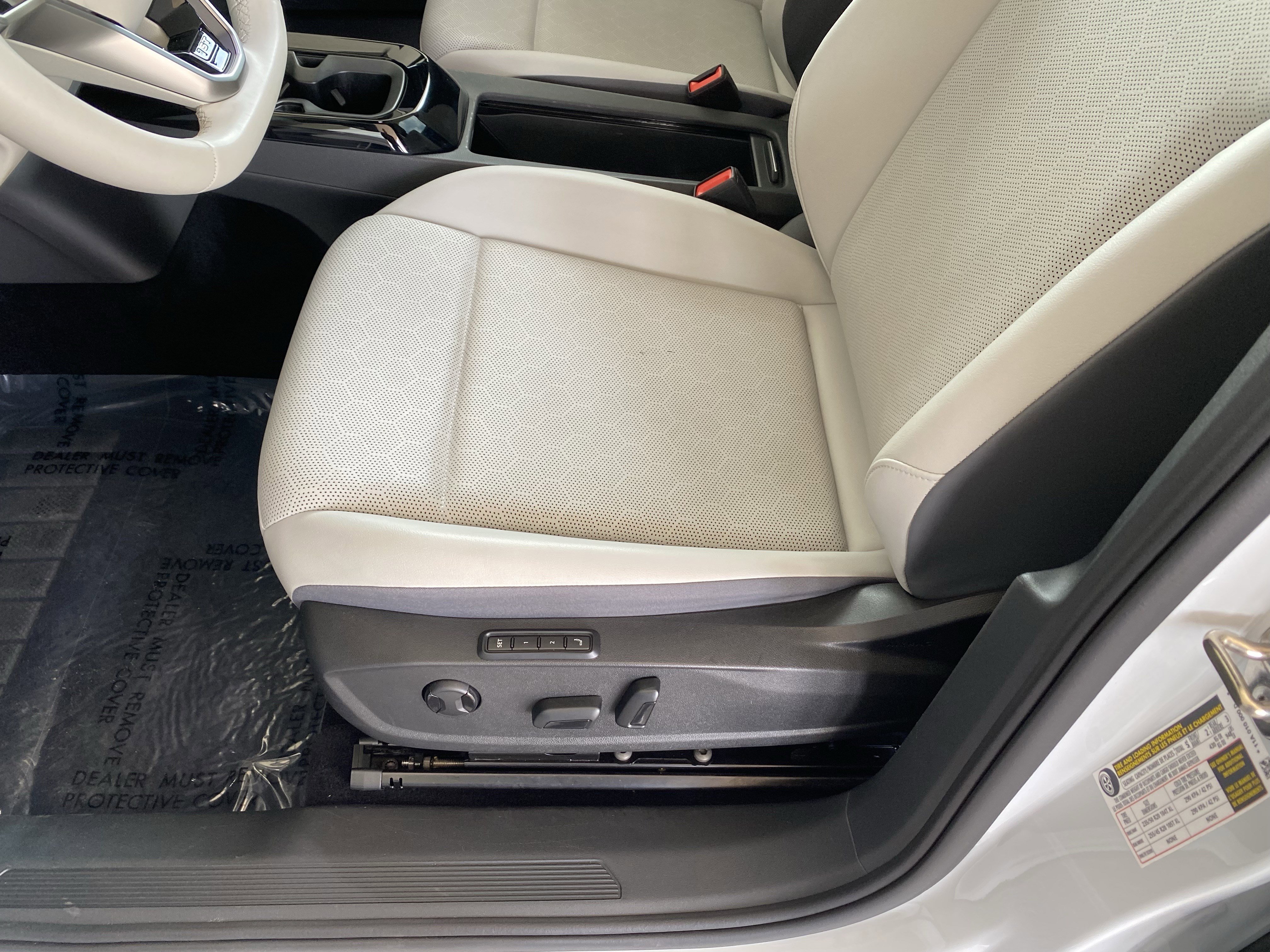 Certified 2021 Volkswagen ID.4 1st Edition RWD image 13