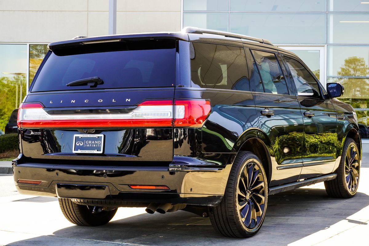 Used 2021 Lincoln Navigator Reserve AWD/4WD image 12