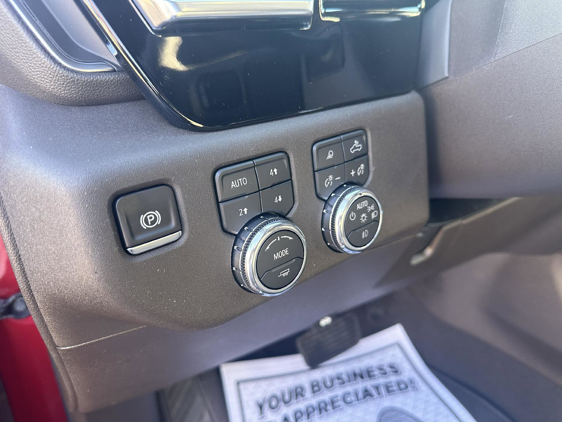 New 2026 GMC Sierra 3500 SLT w/ SLT Convenience Package image 13