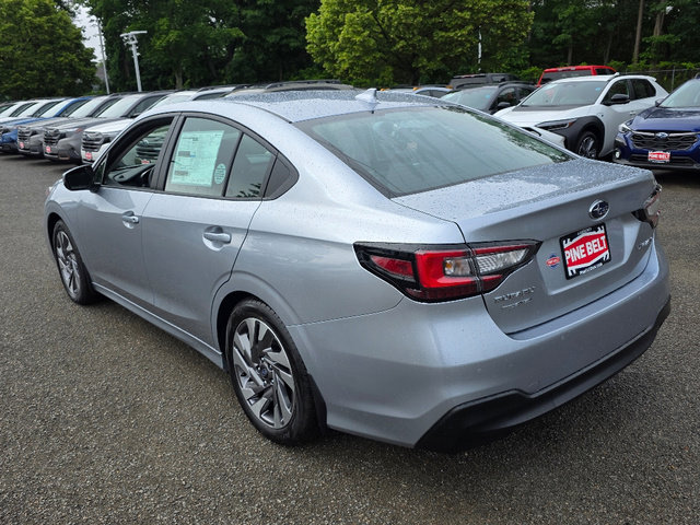 Used 2025 Subaru Legacy Limited image 10