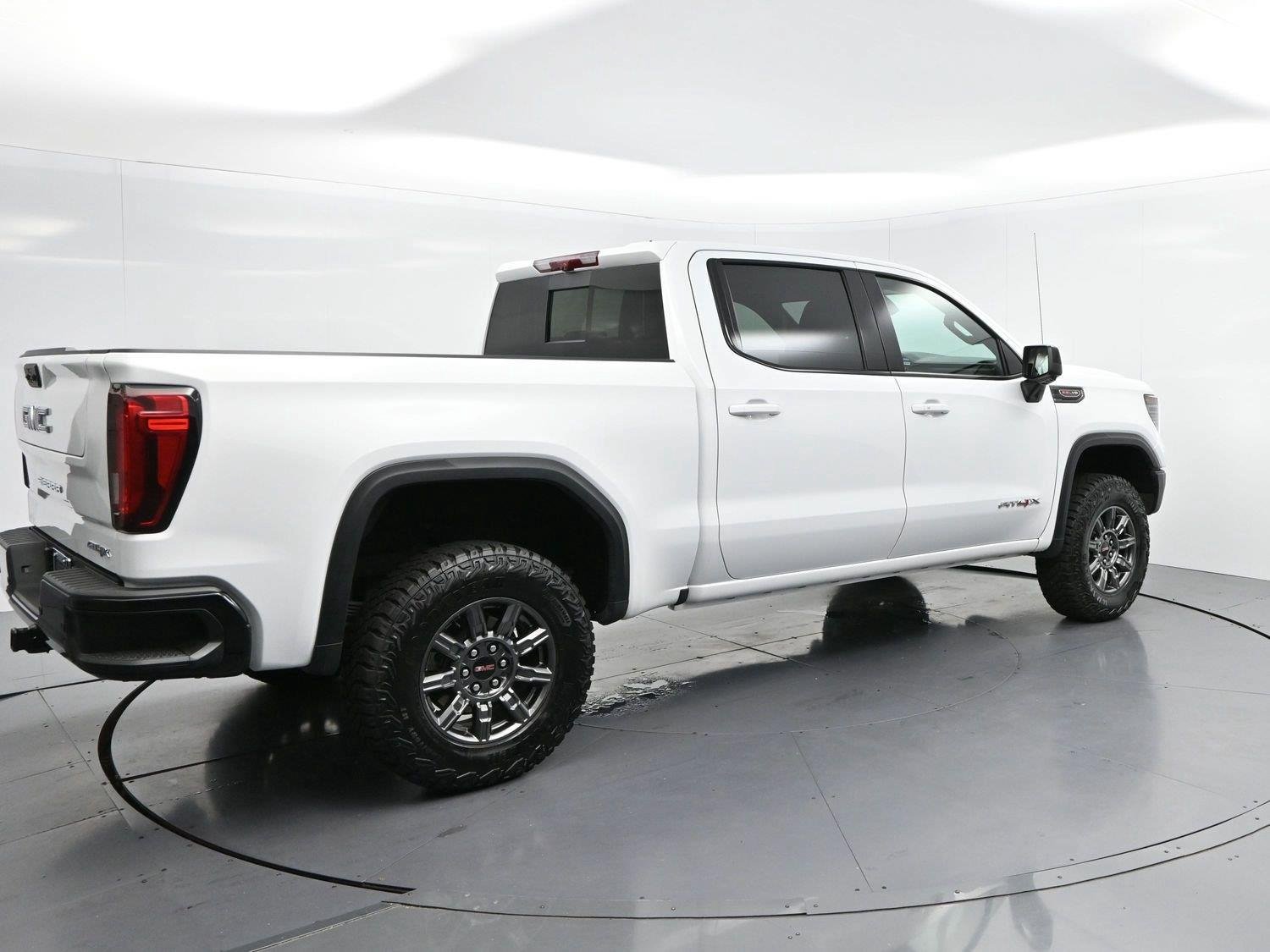 Used 2026 GMC Sierra 1500 AT4X AWD/4WD image 7