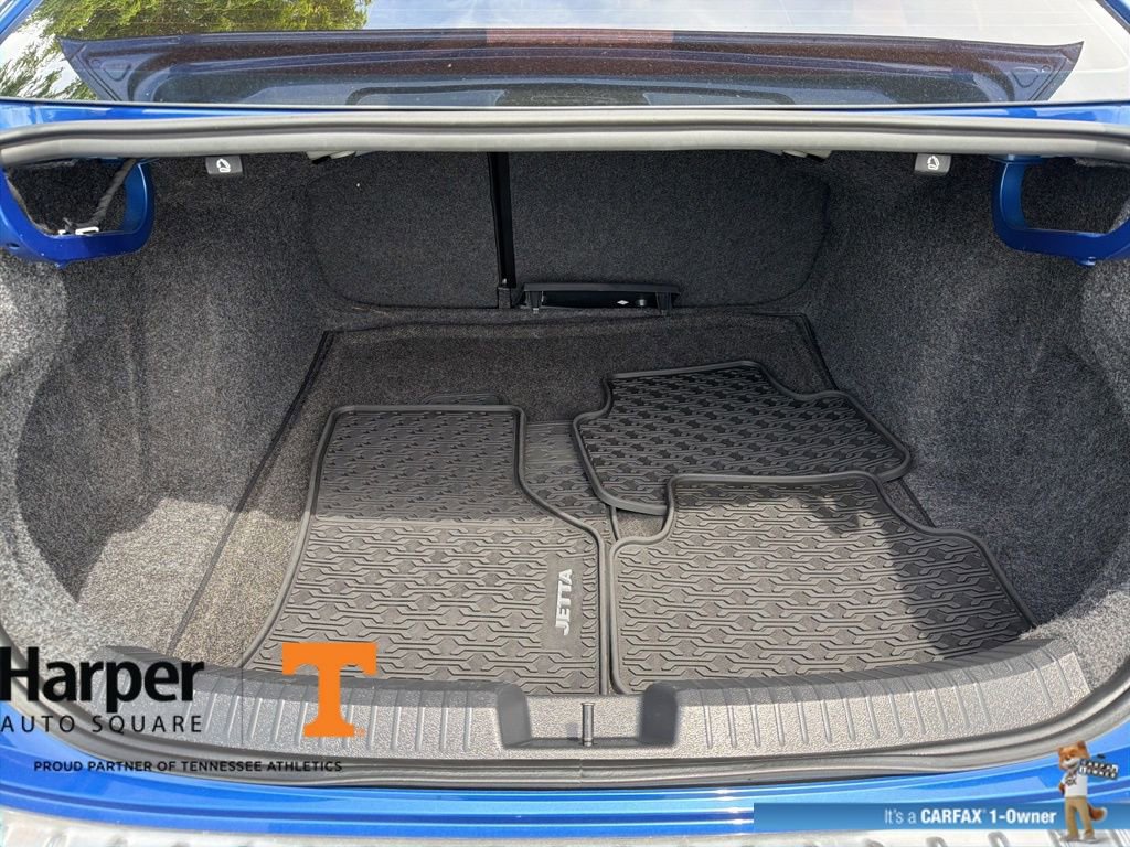 Used 2023 Volkswagen Jetta Sport FWD image 19