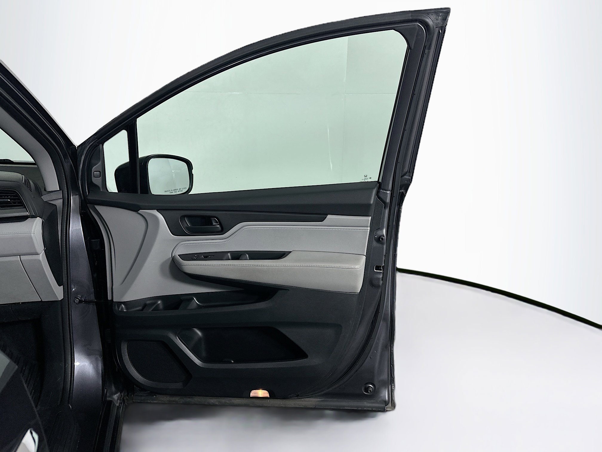Used 2018 Honda Odyssey EX image 30