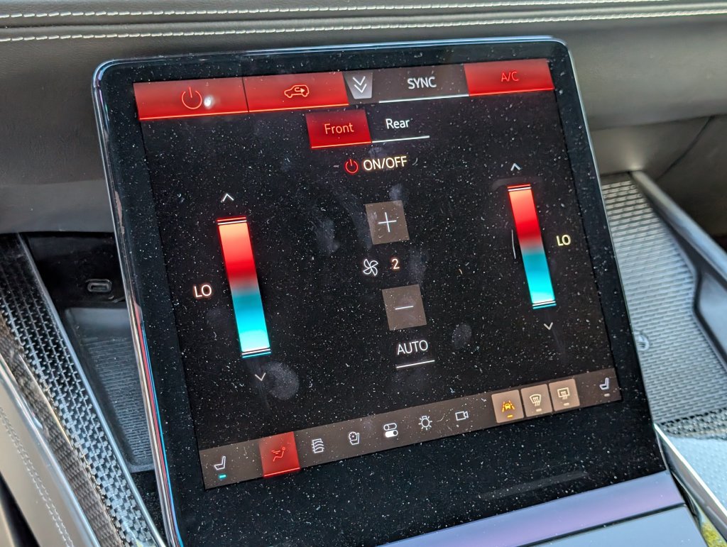Certified 2025 Cadillac Escalade ESV V AWD/4WD image 29