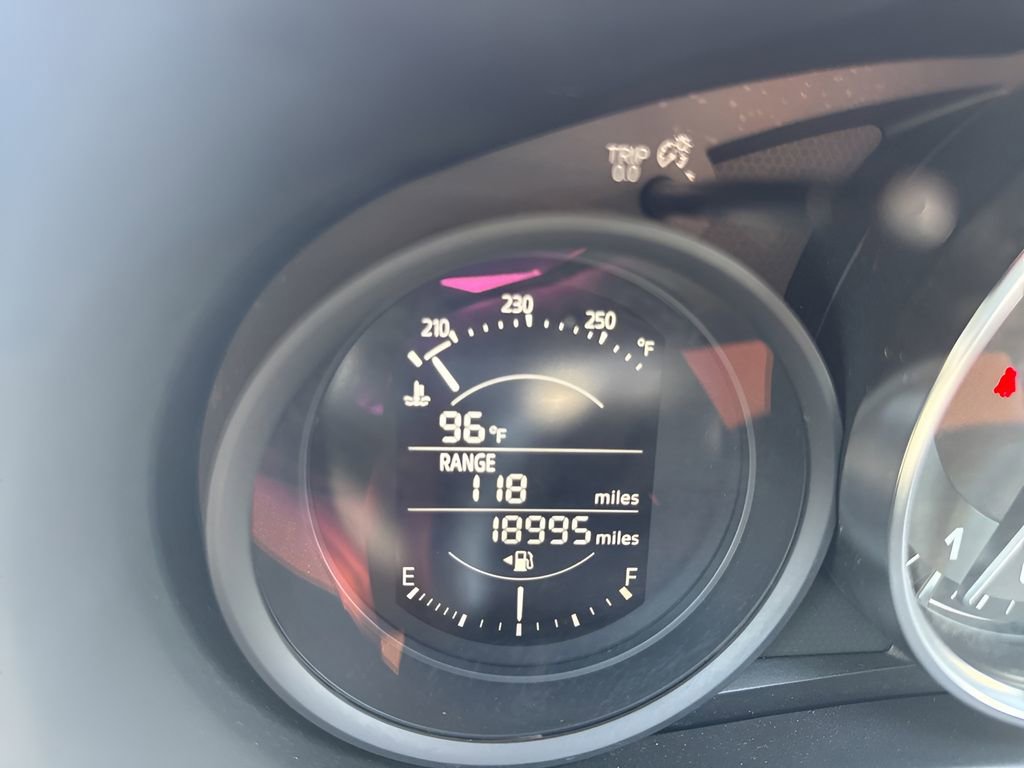 Used 2018 FIAT 124 Spider Classica w/ Technology & Siriusxm Group RWD image 21