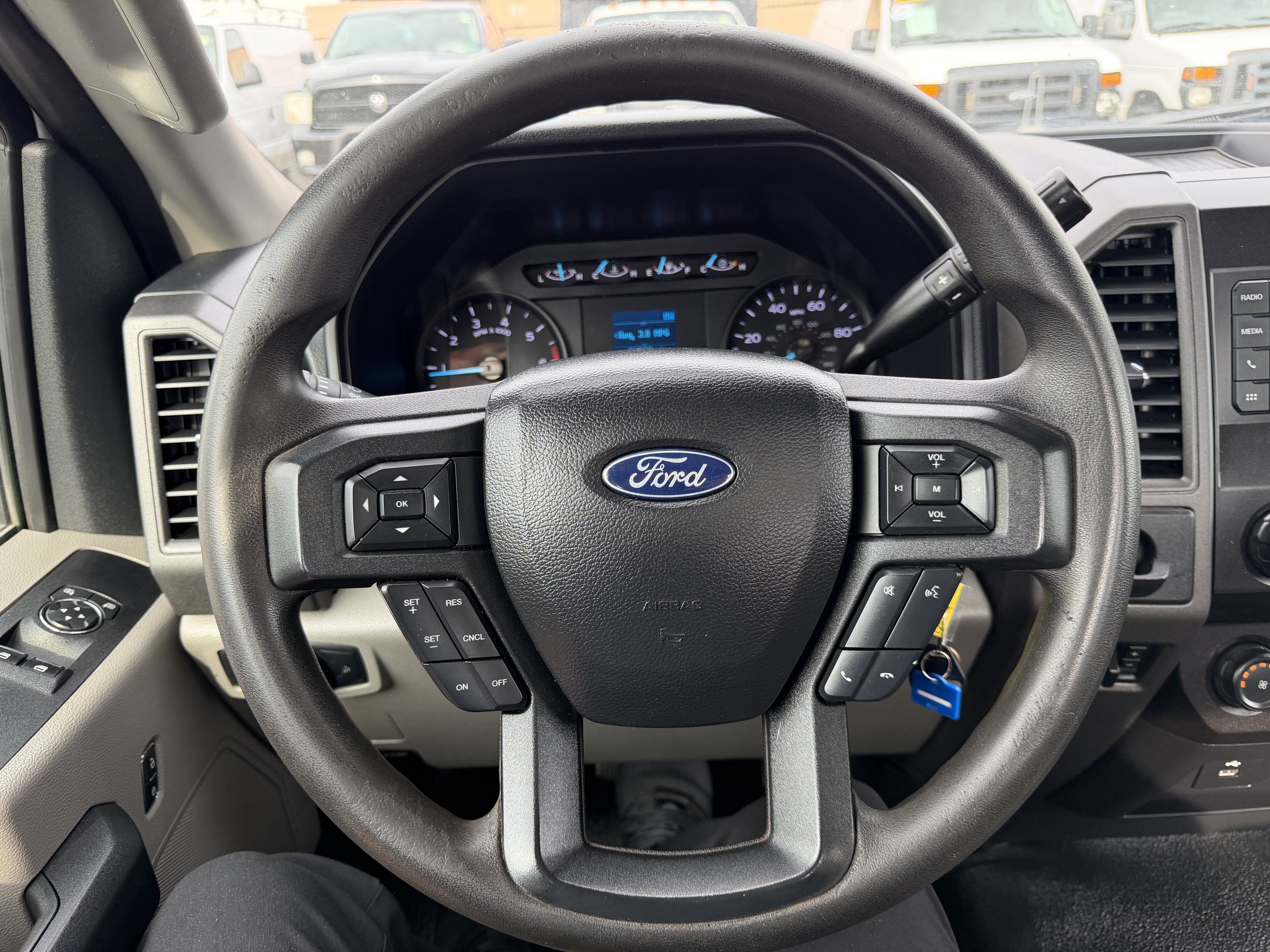 Used 2020 Ford F350 XL w/ Power Equipment Group RWD image 22