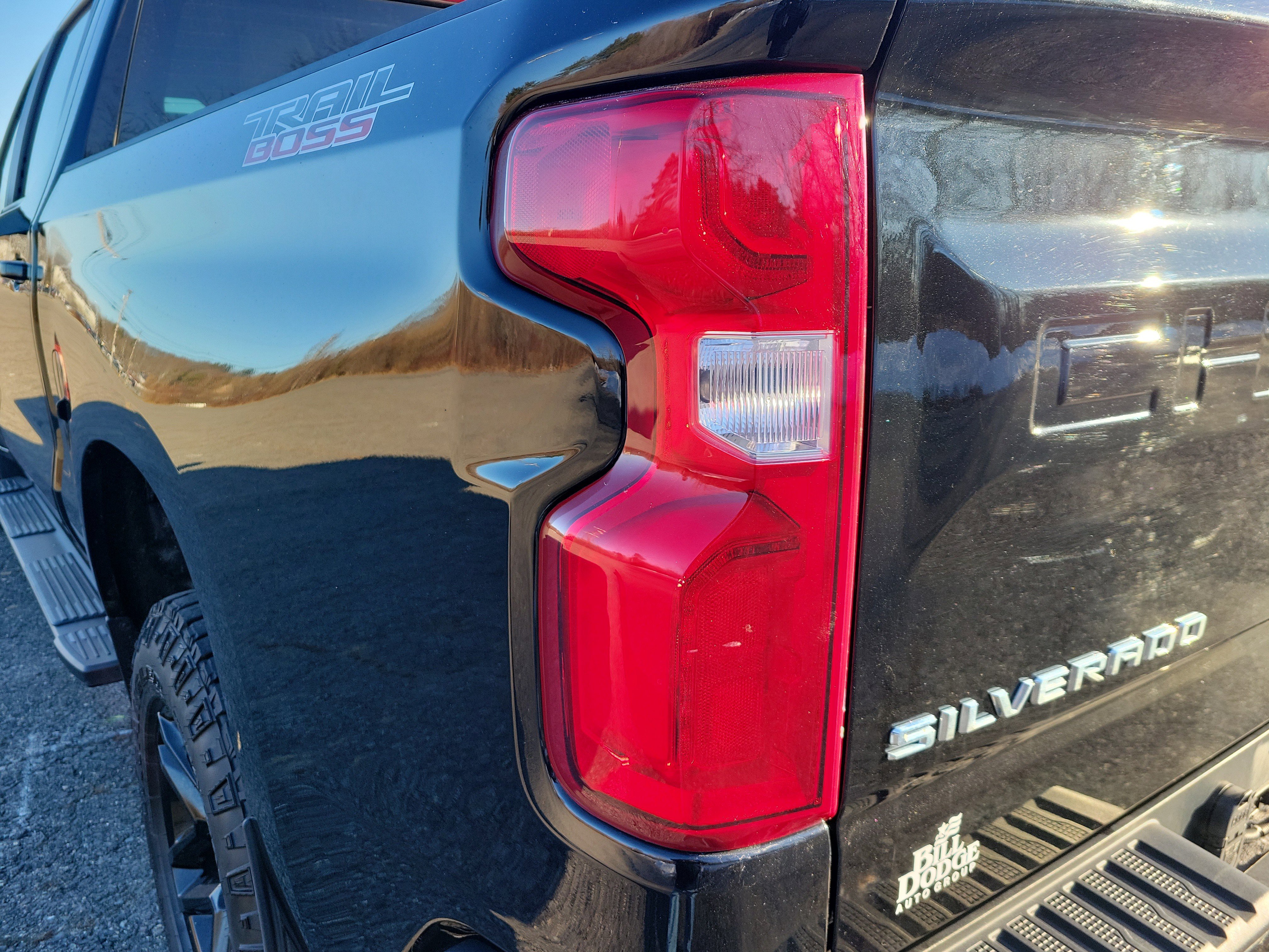 Used 2022 Chevrolet Silverado 1500 LT Trail Boss image 11