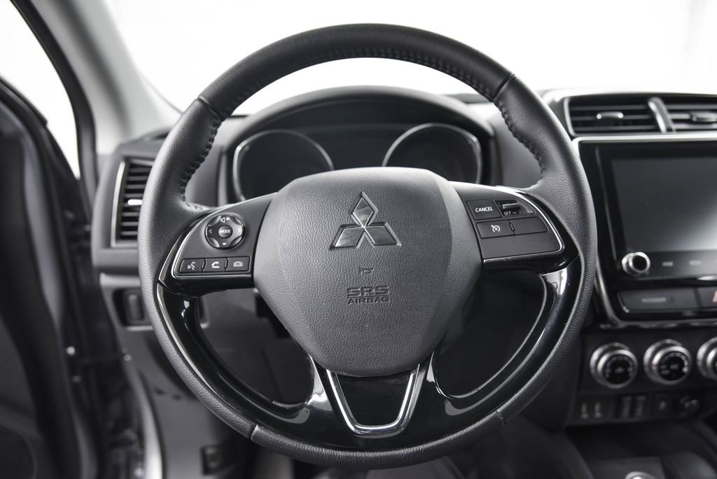 Used 2025 Mitsubishi Outlander Sport SE image 19