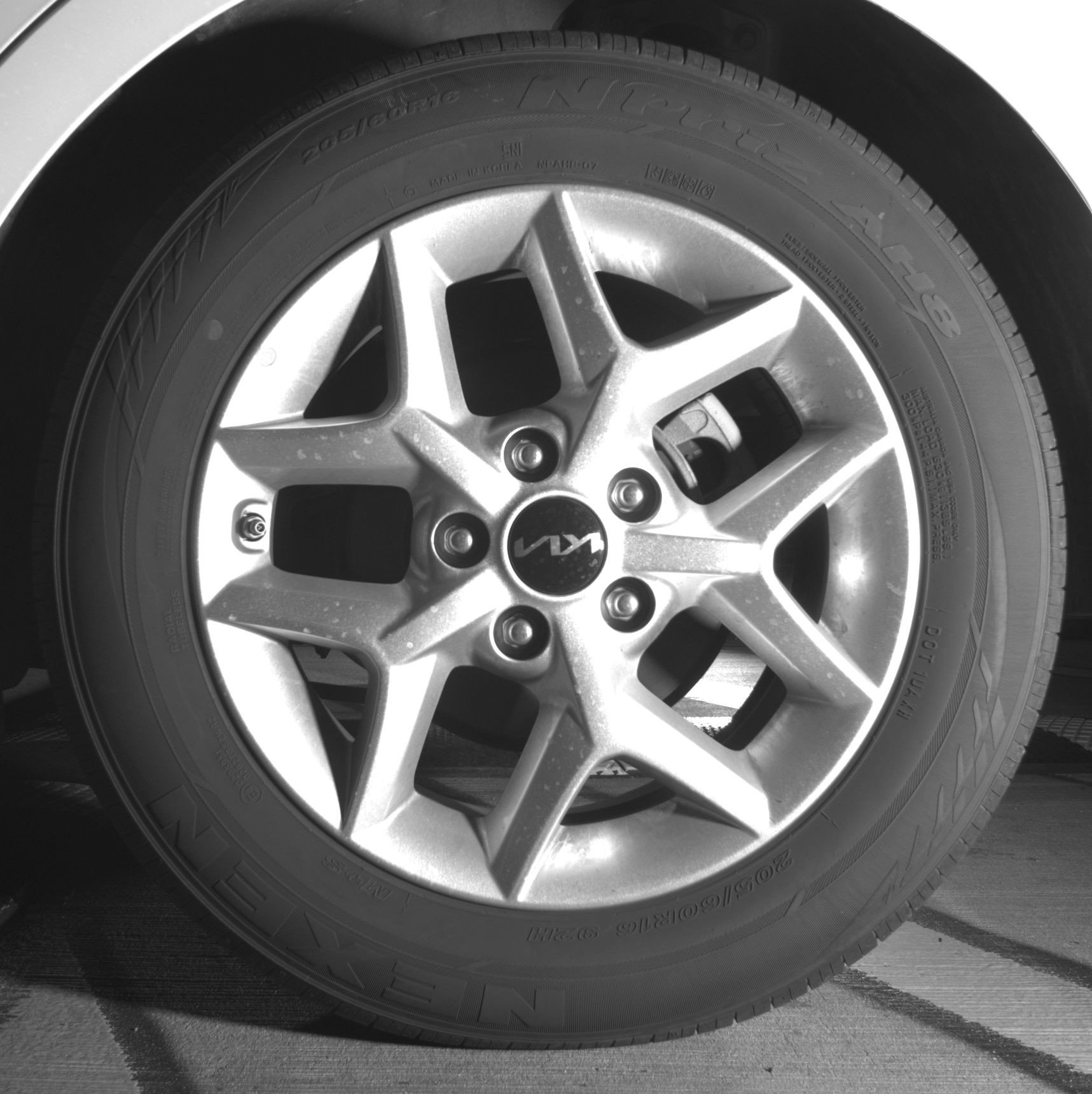 Used 2025 Kia Soul LX w/ LX Technology Package FWD image 14