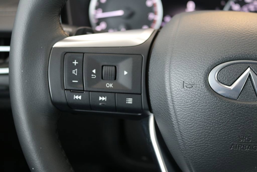 Certified 2025 INFINITI QX60 Pure image 45