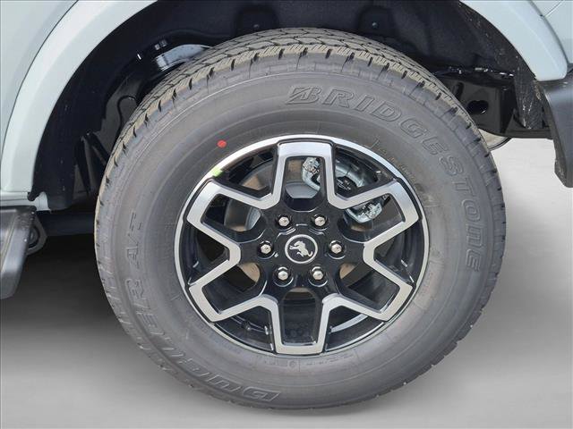 New 2026 Ford Bronco Outer Banks AWD/4WD image 9