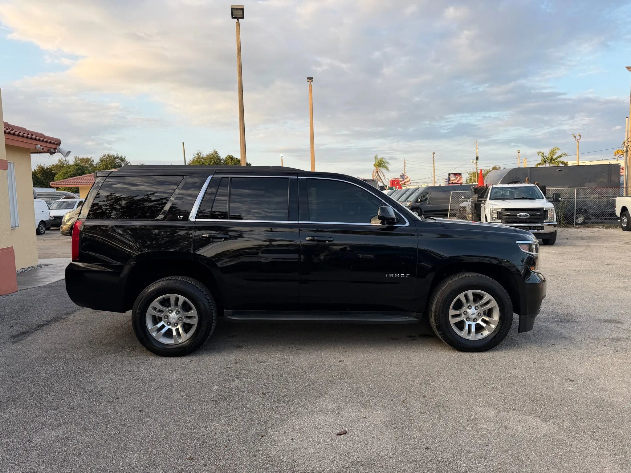 Used 2019 Chevrolet Tahoe LT RWD image 8