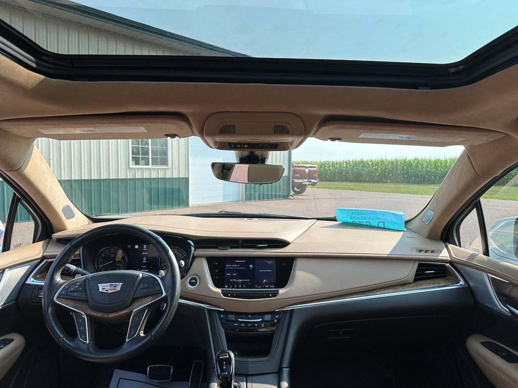 Used 2023 Cadillac XT5 Sportv w/ Platinum Package AWD/4WD image 25