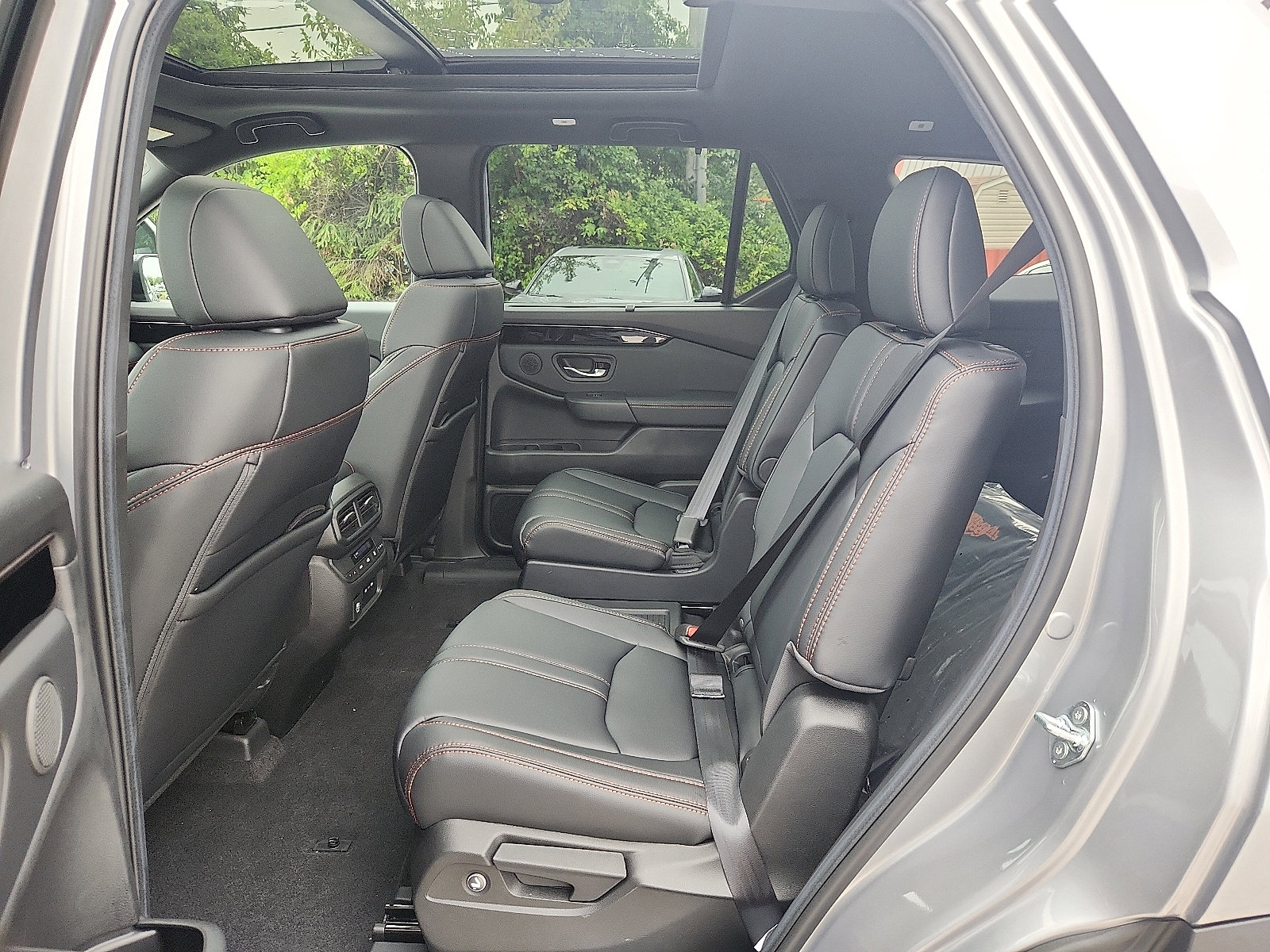 New 2025 Honda Pilot TrailSport image 6