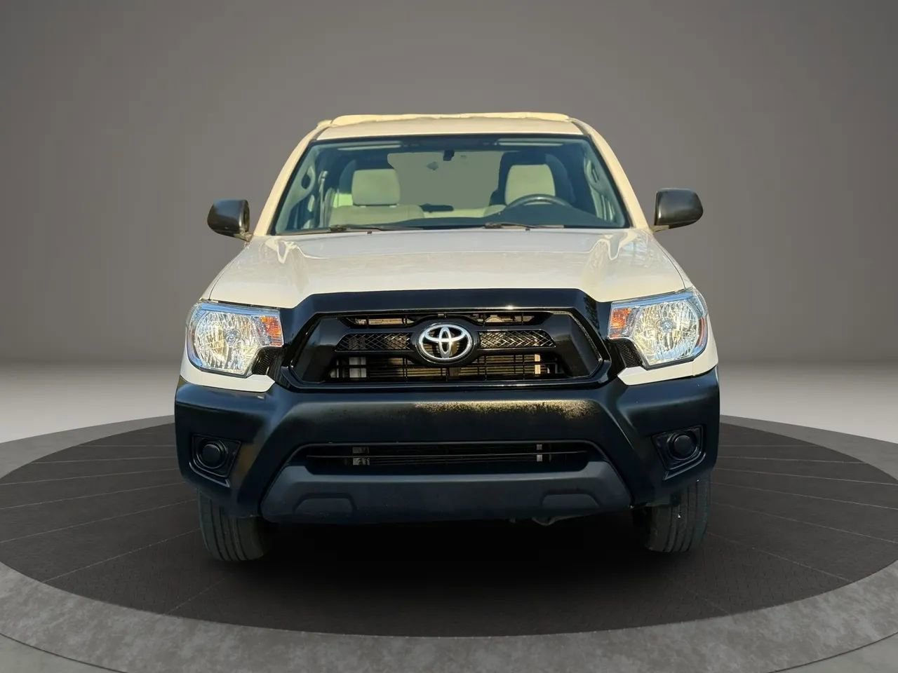 Used 2015 Toyota Tacoma 2WD Access Cab image 2