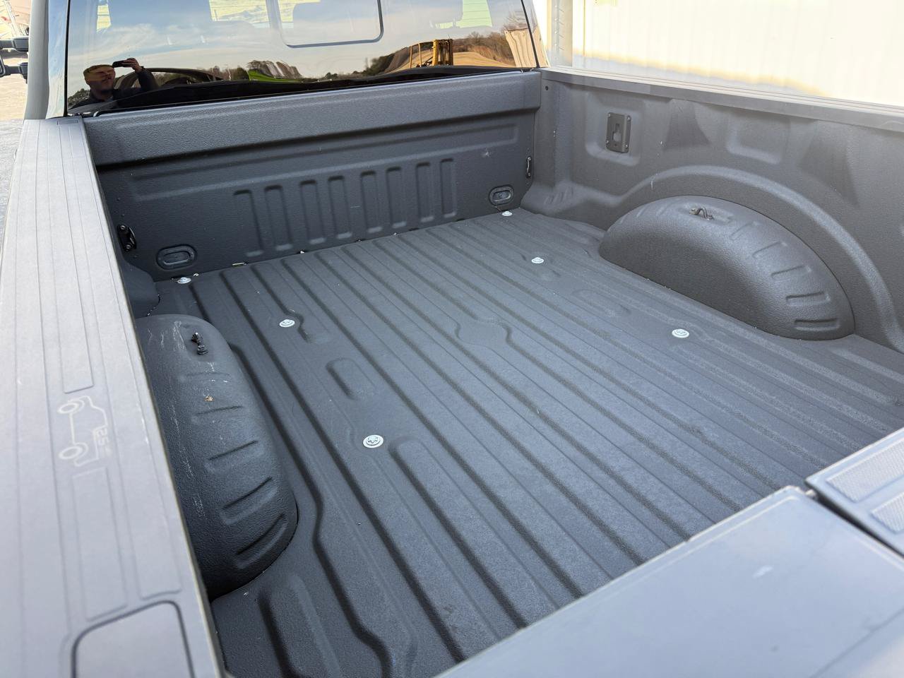 Used 2023 Ford F250 Lariat w/ Tremor Off-Road Package AWD/4WD image 13