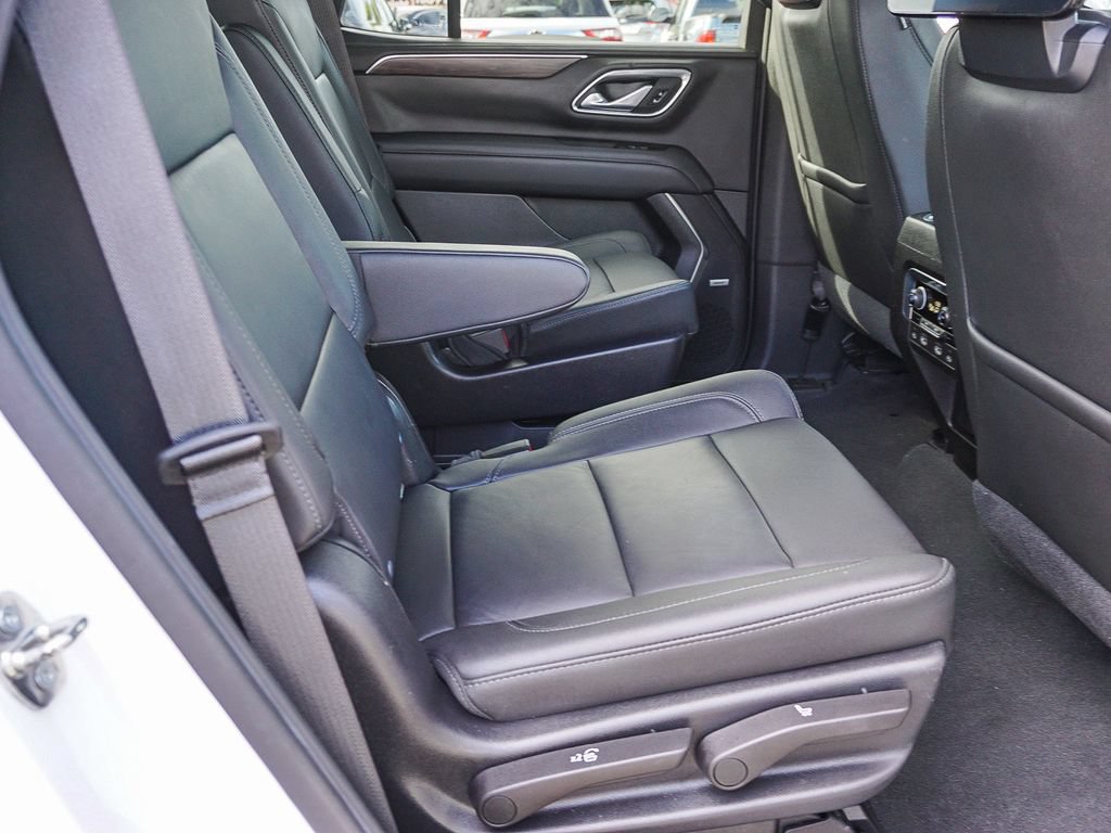 Used 2021 Chevrolet Tahoe Z71 w/ Rear Media and Nav Package AWD/4WD image 13