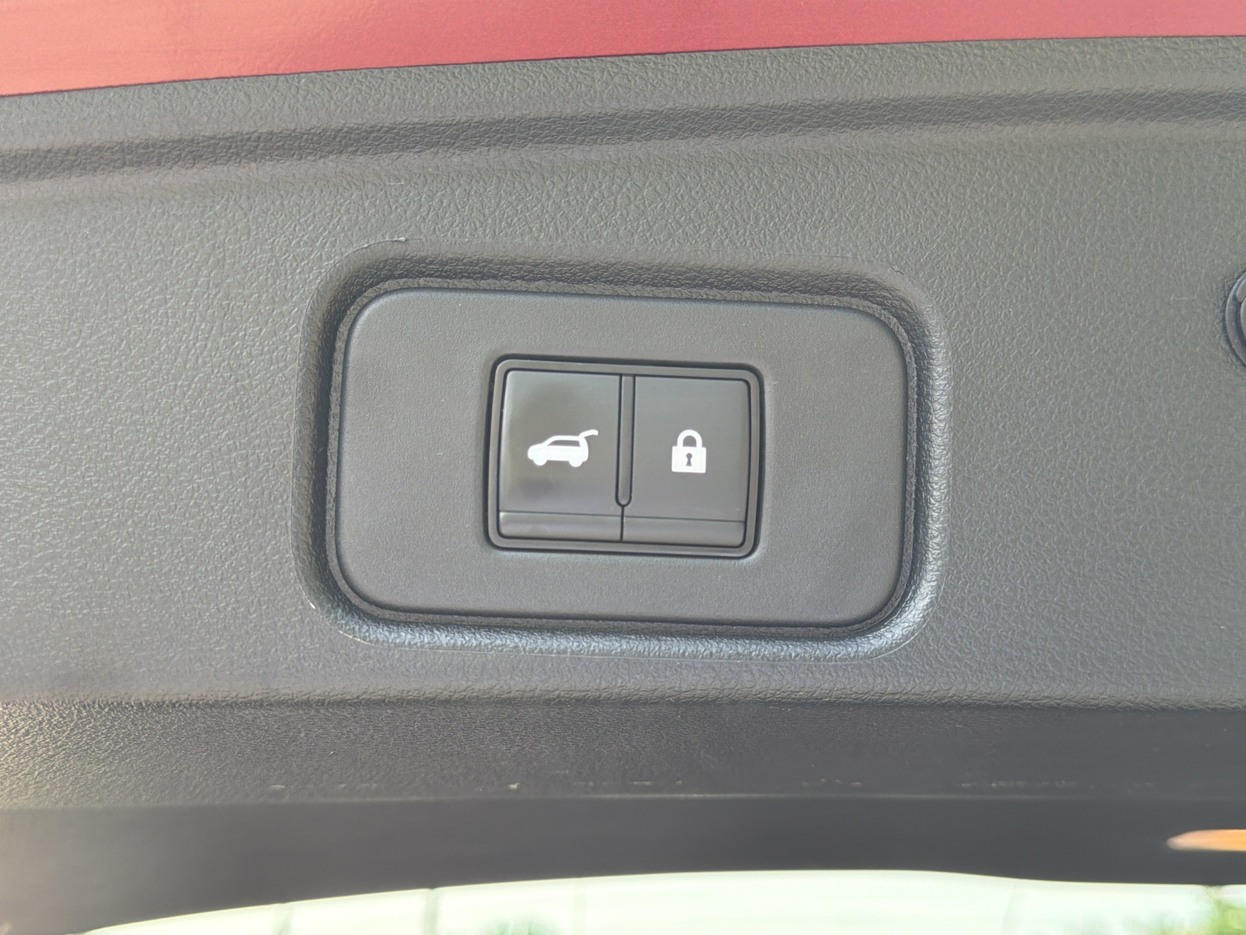 Used 2023 Nissan Pathfinder Platinum w/ Lighting Package (N93) AWD/4WD image 19
