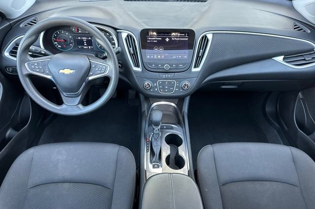 Used 2023 Chevrolet Malibu LT image 15