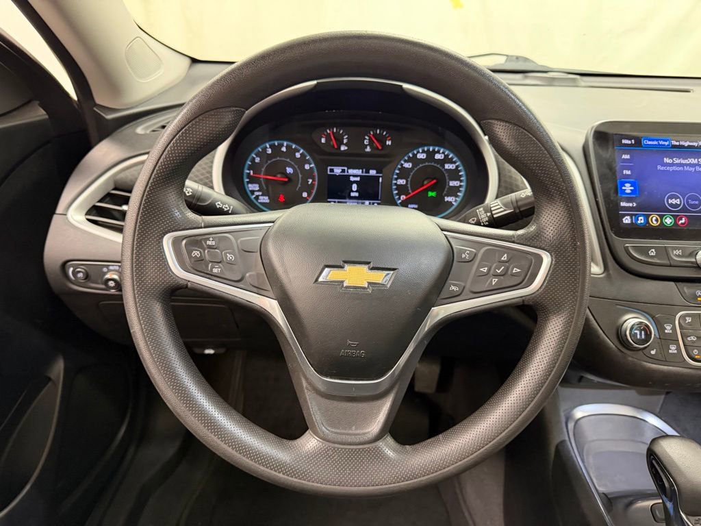Used 2022 Chevrolet Malibu LT FWD image 22