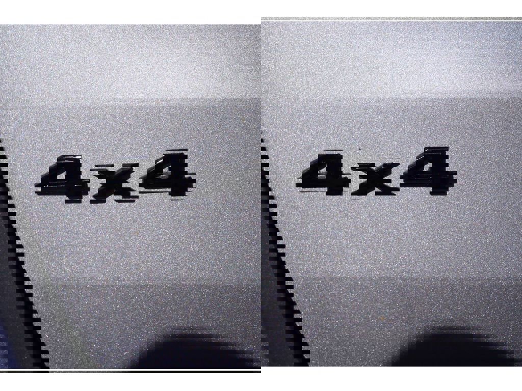 Used 2019 Jeep Grand Cherokee Altitude image 13