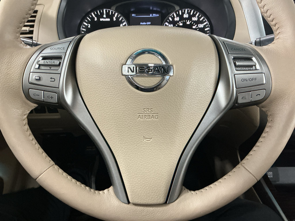 Used 2015 Nissan Altima 2.5 SL w/ Technology Package FWD image 15