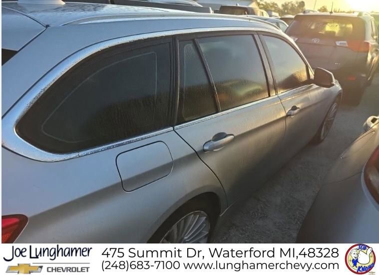 Used 2014 BMW 328i xDrive Wagon image 8