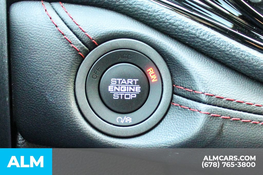 Used 2025 Dodge Durango GT RWD image 29