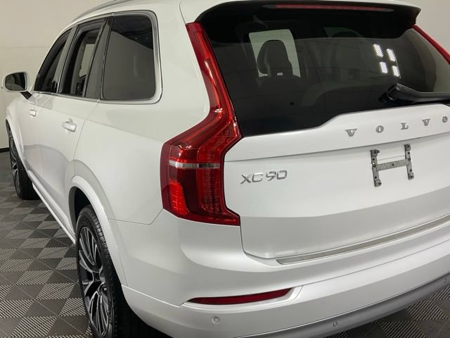 Used 2022 Volvo XC90 T5 Momentum w/ Protection Package Premier FWD image 31