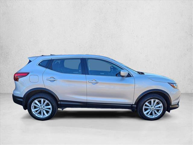Used 2017 Nissan Rogue Sport S w/ S Appearance Package AWD/4WD image 4