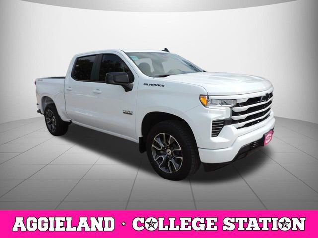 Used 2024 Chevrolet Silverado 1500 RST w/ Texas Edition Plus AWD/4WD image 3