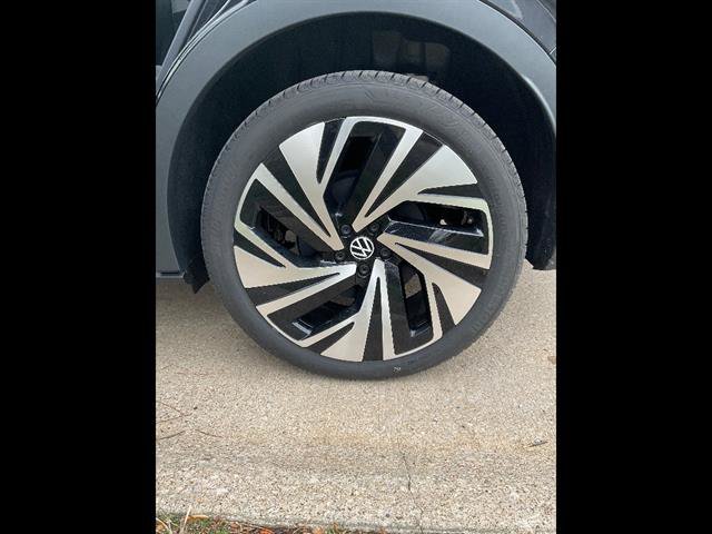 New 2025 Volkswagen ID.4 Pro S Plus AWD/4WD image 11