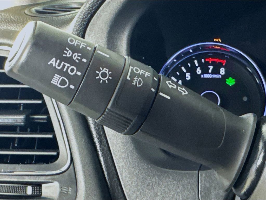 Used 2018 Honda HR-V EX image 13