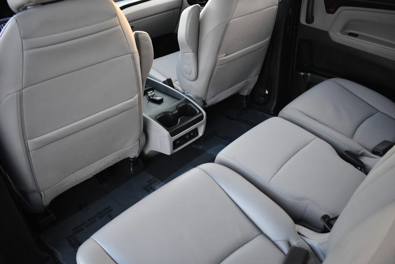 Used 2018 Honda Odyssey Elite image 47