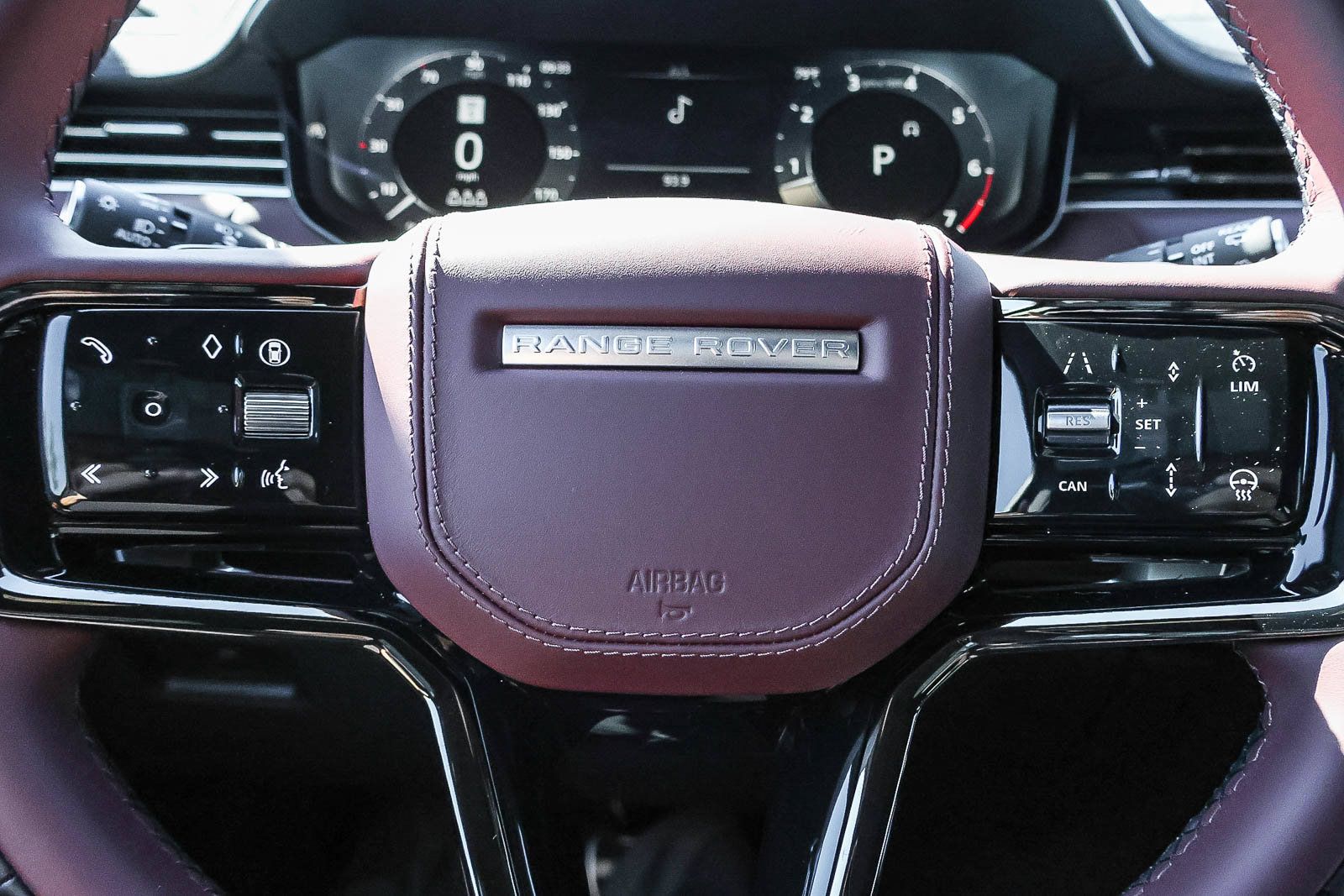 New 2026 Land Rover Range Rover Sport Dynamic SE AWD/4WD image 34