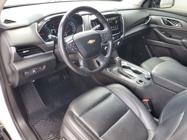 Used 2019 Chevrolet Traverse Premier w/ Redline Edition FWD image 17