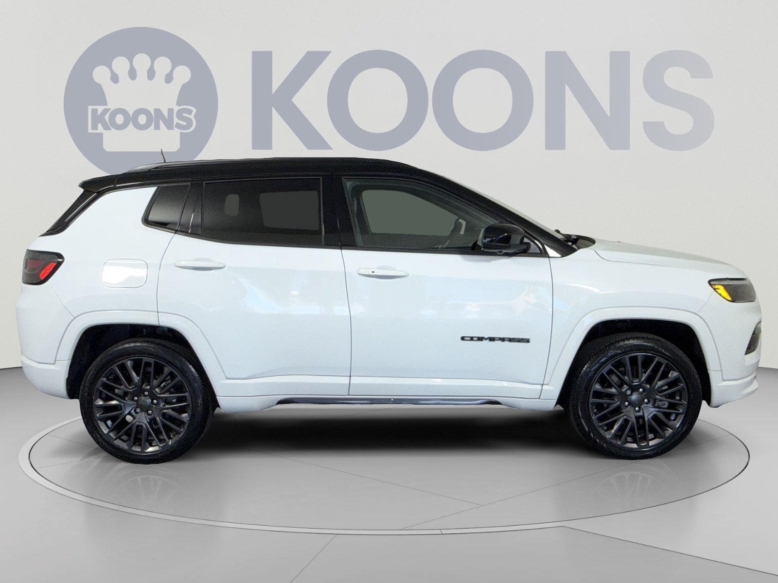 Used 2023 Jeep Compass High Altitude w/ Driver Assist Group I AWD/4WD image 8