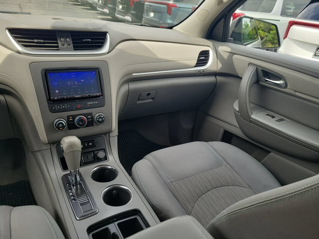 Used 2016 Chevrolet Traverse LS FWD image 12