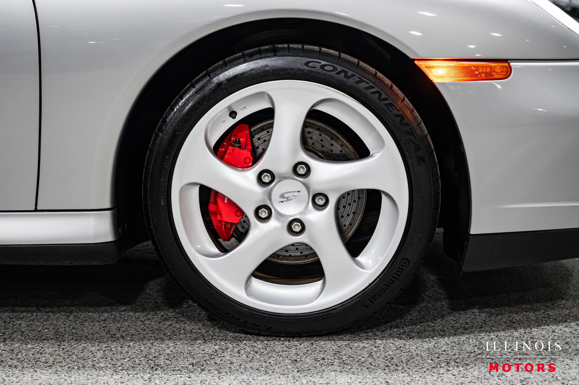 Used 2004 Porsche 911 Carrera 4S AWD/4WD image 13