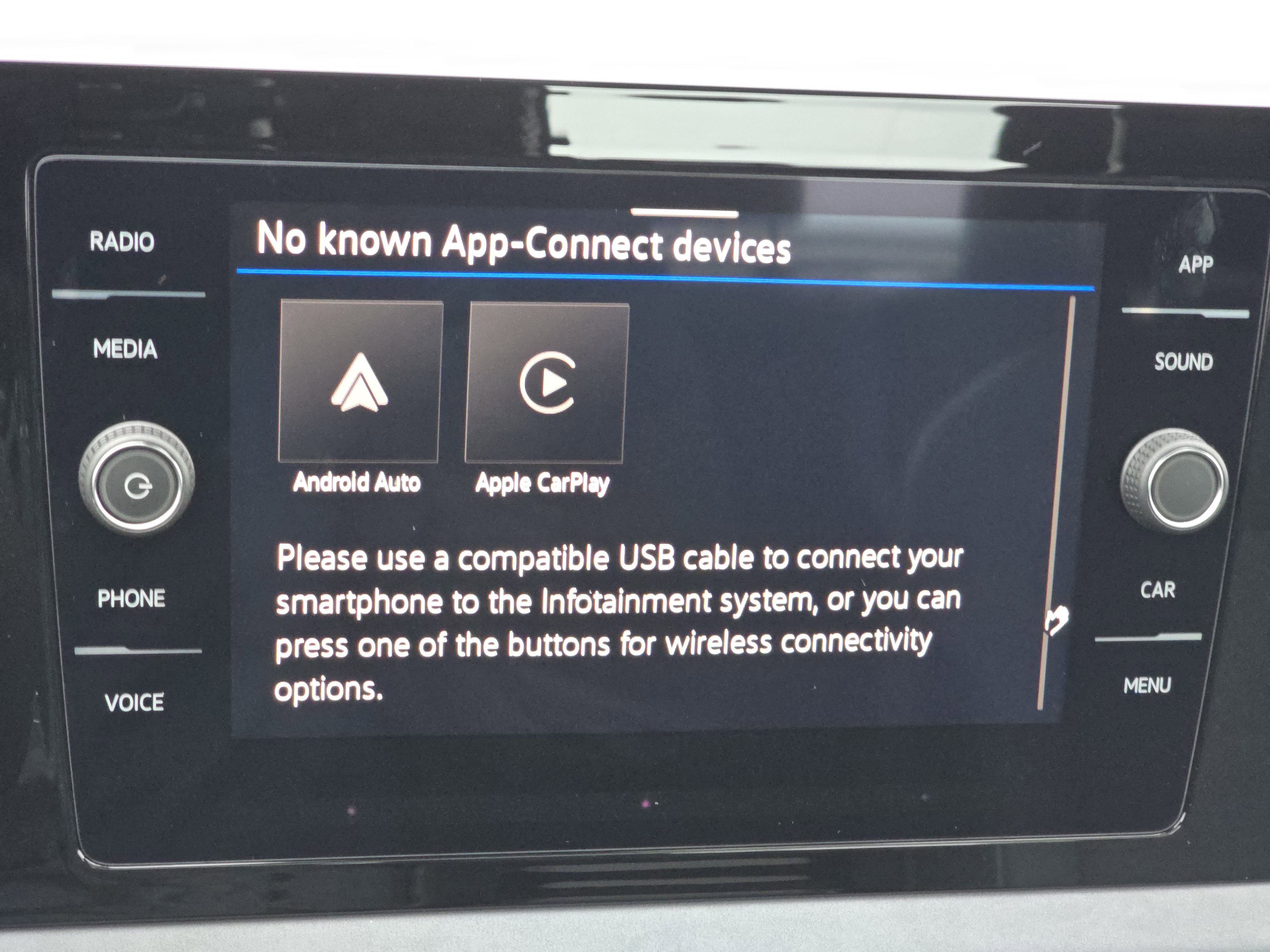 New 2026 Volkswagen Jetta SE image 12