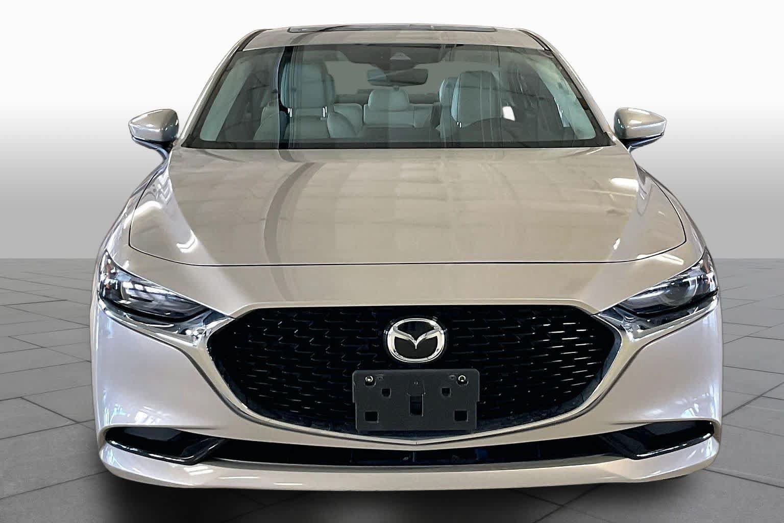 Used 2023 MAZDA MAZDA3 s AWD/4WD image 3