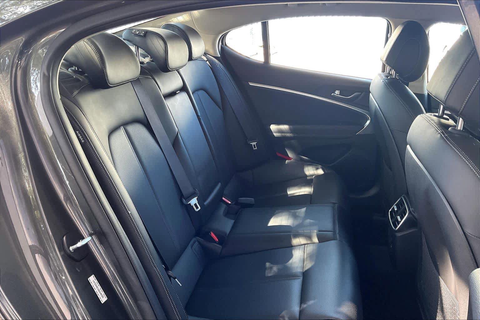 Used 2025 Genesis G70 2.5T RWD image 20